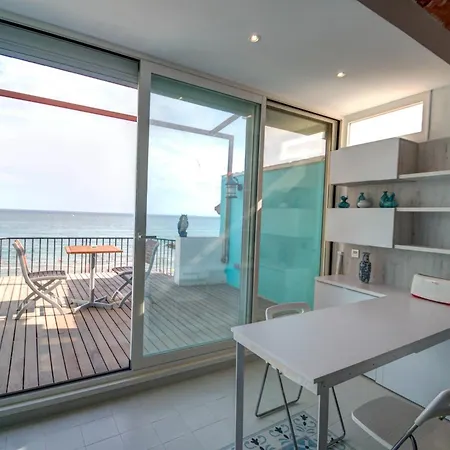 Blue Sea Front By Hello Homes Sitges