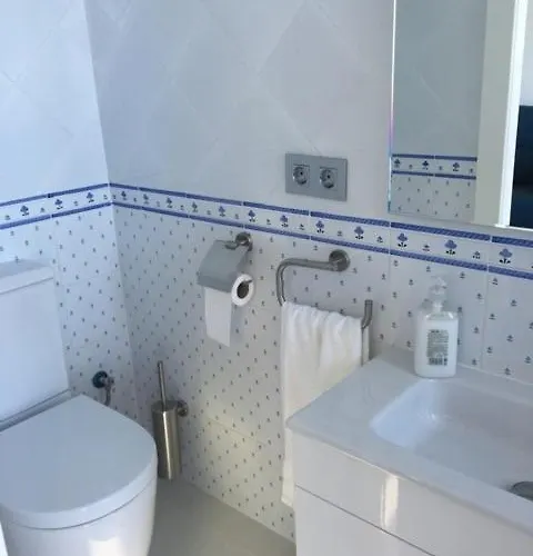 Blue Sea Front By Hello Homes Appartamento *